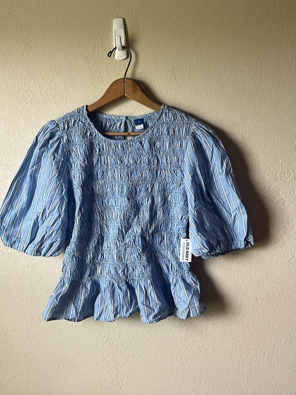 Old Navy Cotton Striped Smocked Top